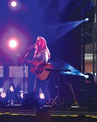 Leonid & Friends - A Tribute To Chicago