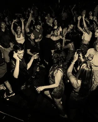Broadway Rave