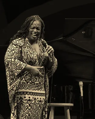 Dianne Reeves