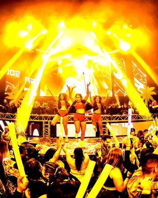 Live concert by Gasolina Reggaeton Party