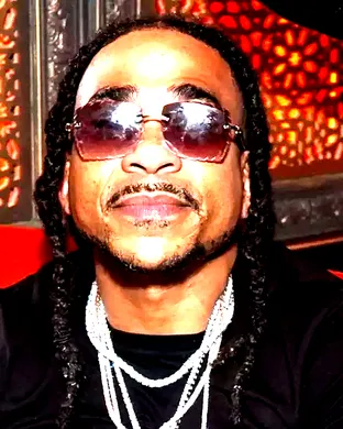 Max B