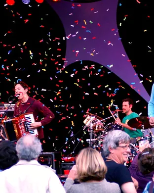 They Might Be Giants